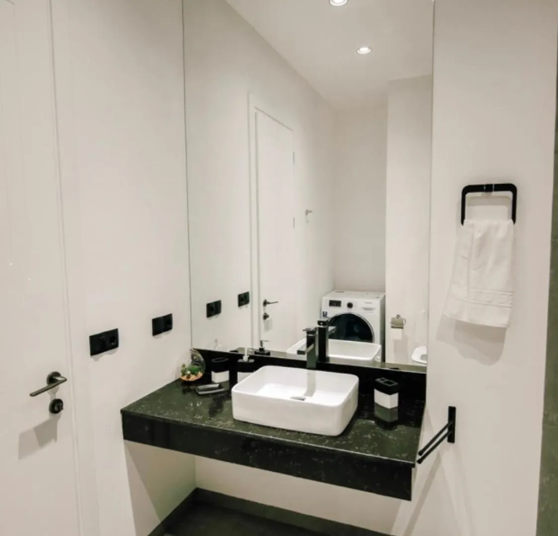 Luxury 2-Bedroom Apartment, King David Residence Tbilisi